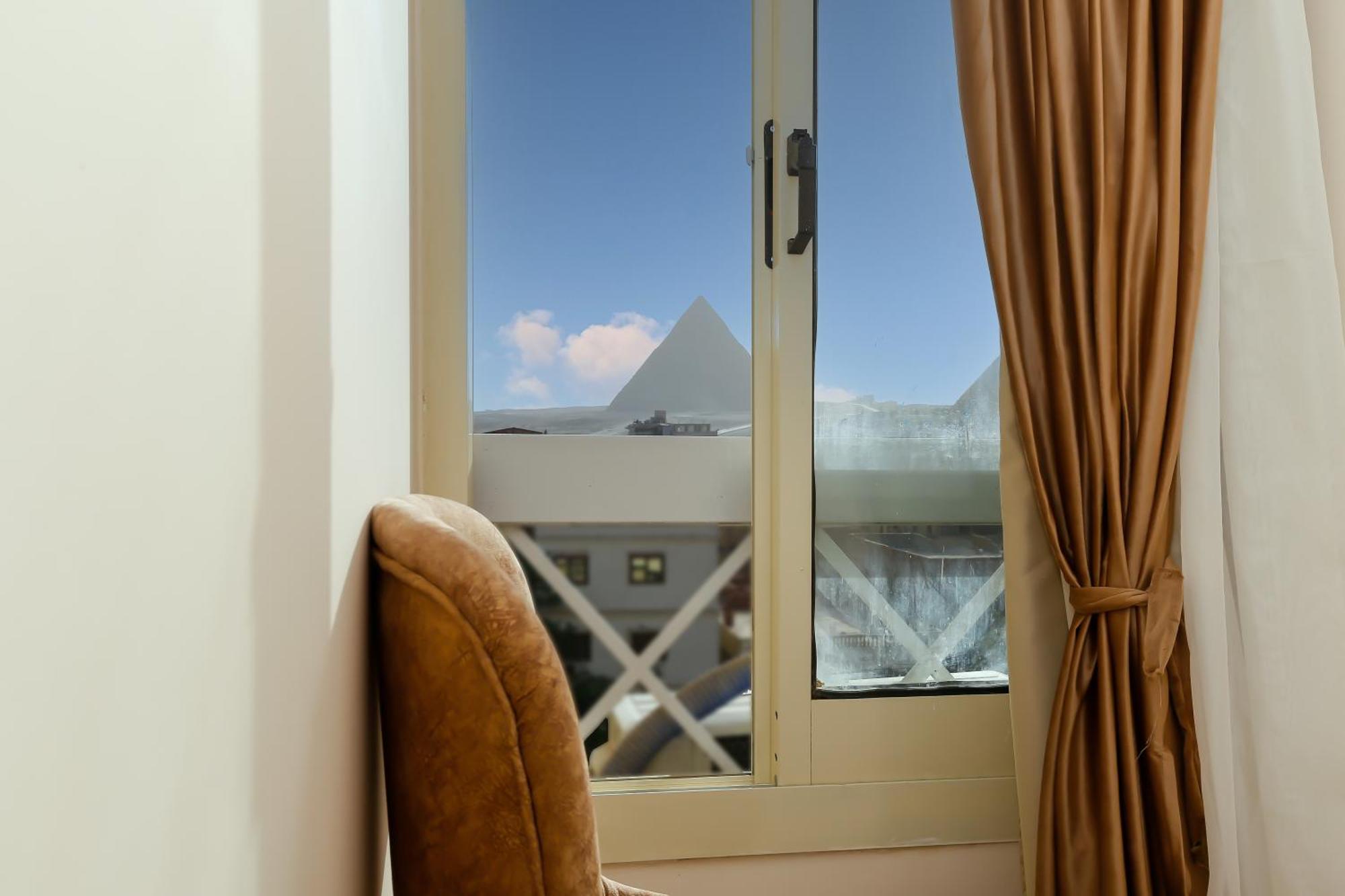 Horizon Pyramid View Inn Kafrat al Jabal ภายนอก รูปภาพ